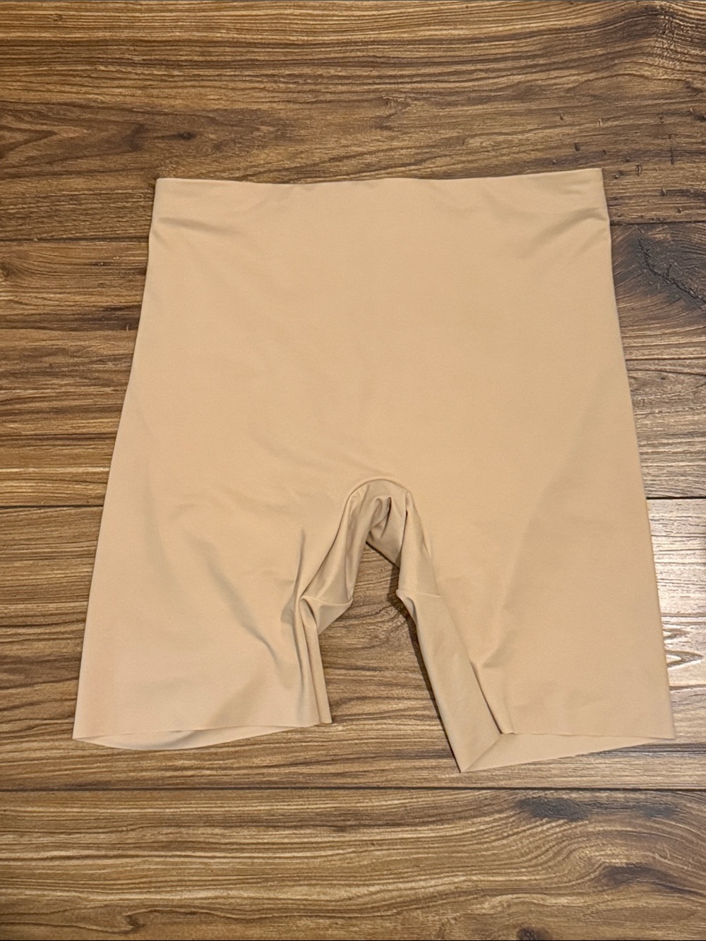 Leonisa Midrise Anti Chafing Butt Lifter Shaper Short